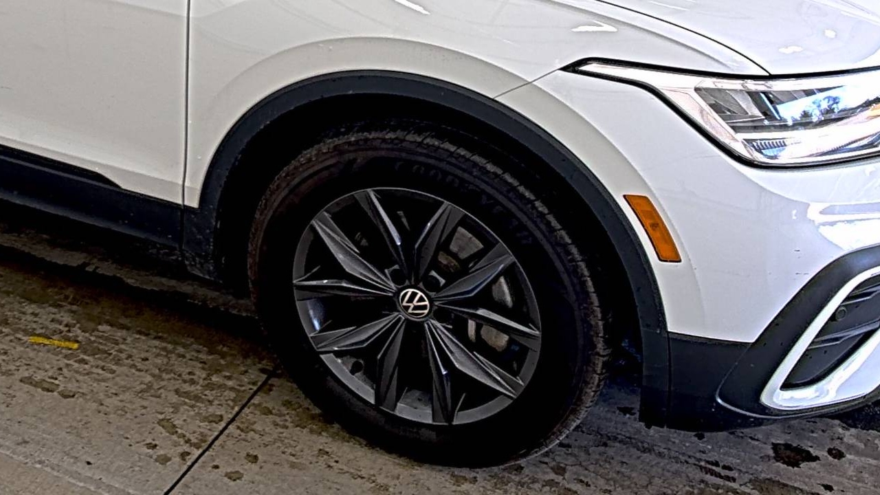 2022 Volkswagen Tiguan 2.0T SE AWD