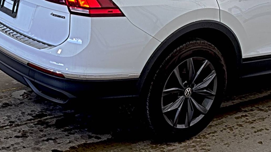 2022 Volkswagen Tiguan 2.0T SE AWD