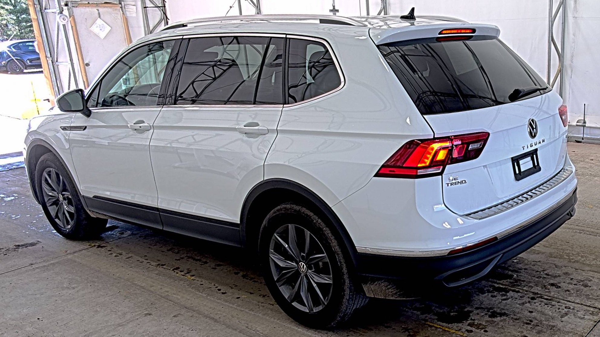 2022 Volkswagen Tiguan 2.0T SE AWD