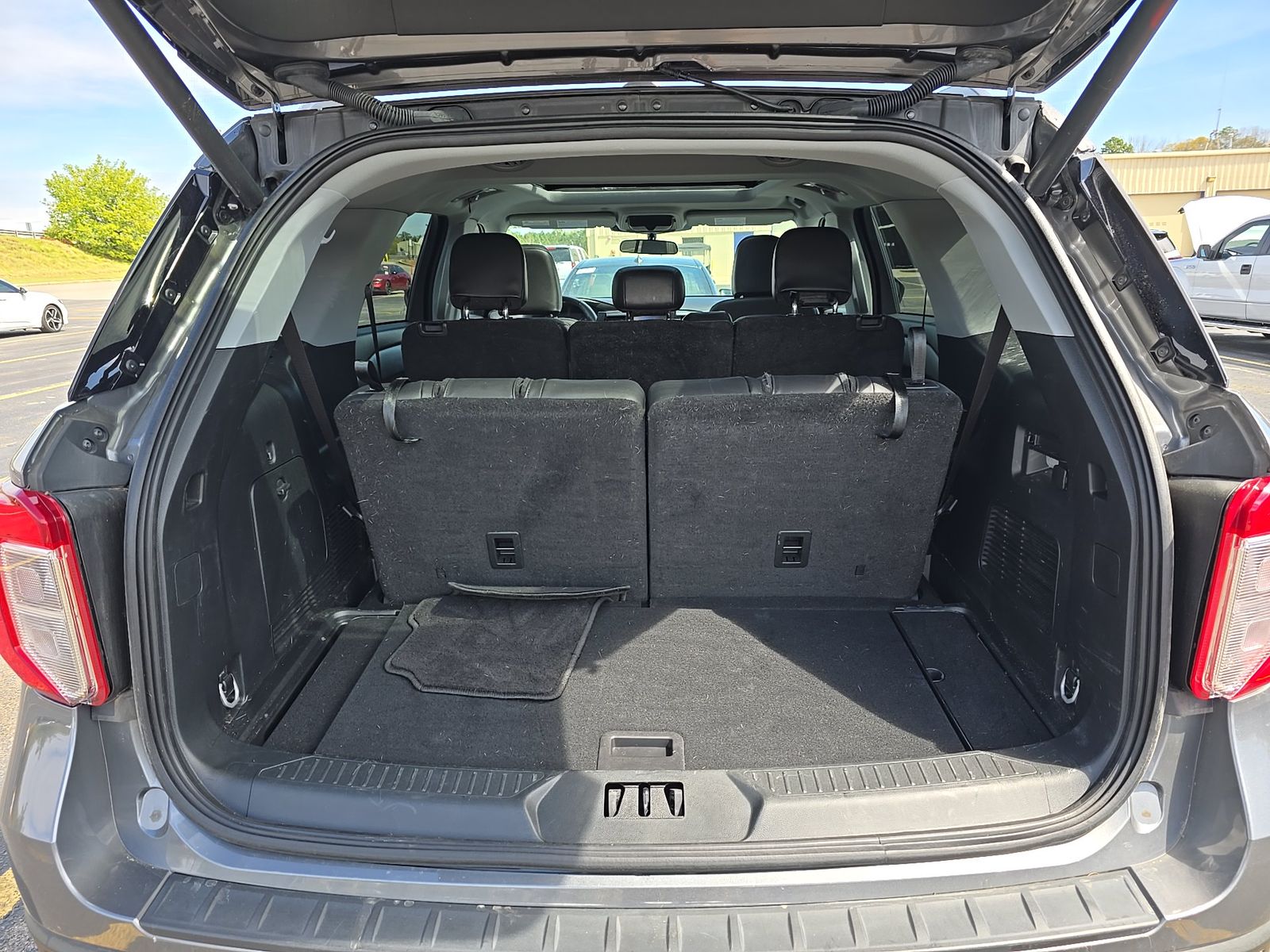 2024 Ford Explorer XLT AWD