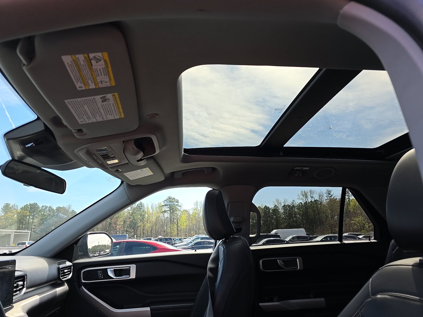 2024 Ford Explorer XLT AWD