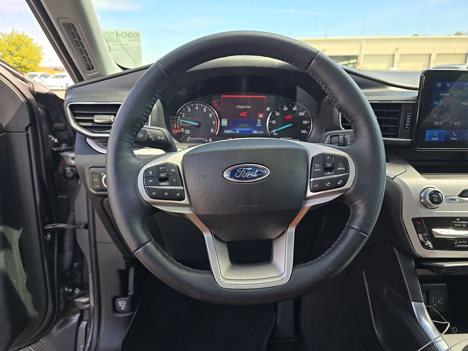 2024 Ford Explorer XLT AWD