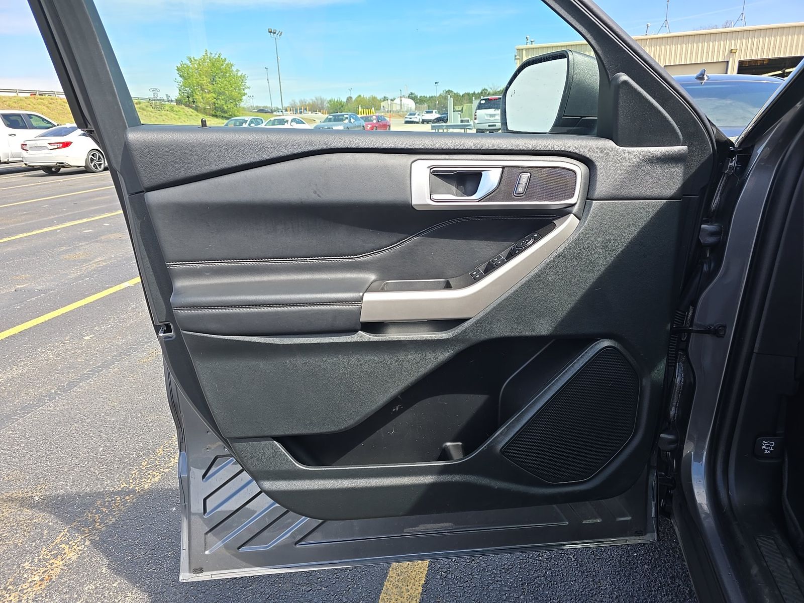 2024 Ford Explorer XLT AWD