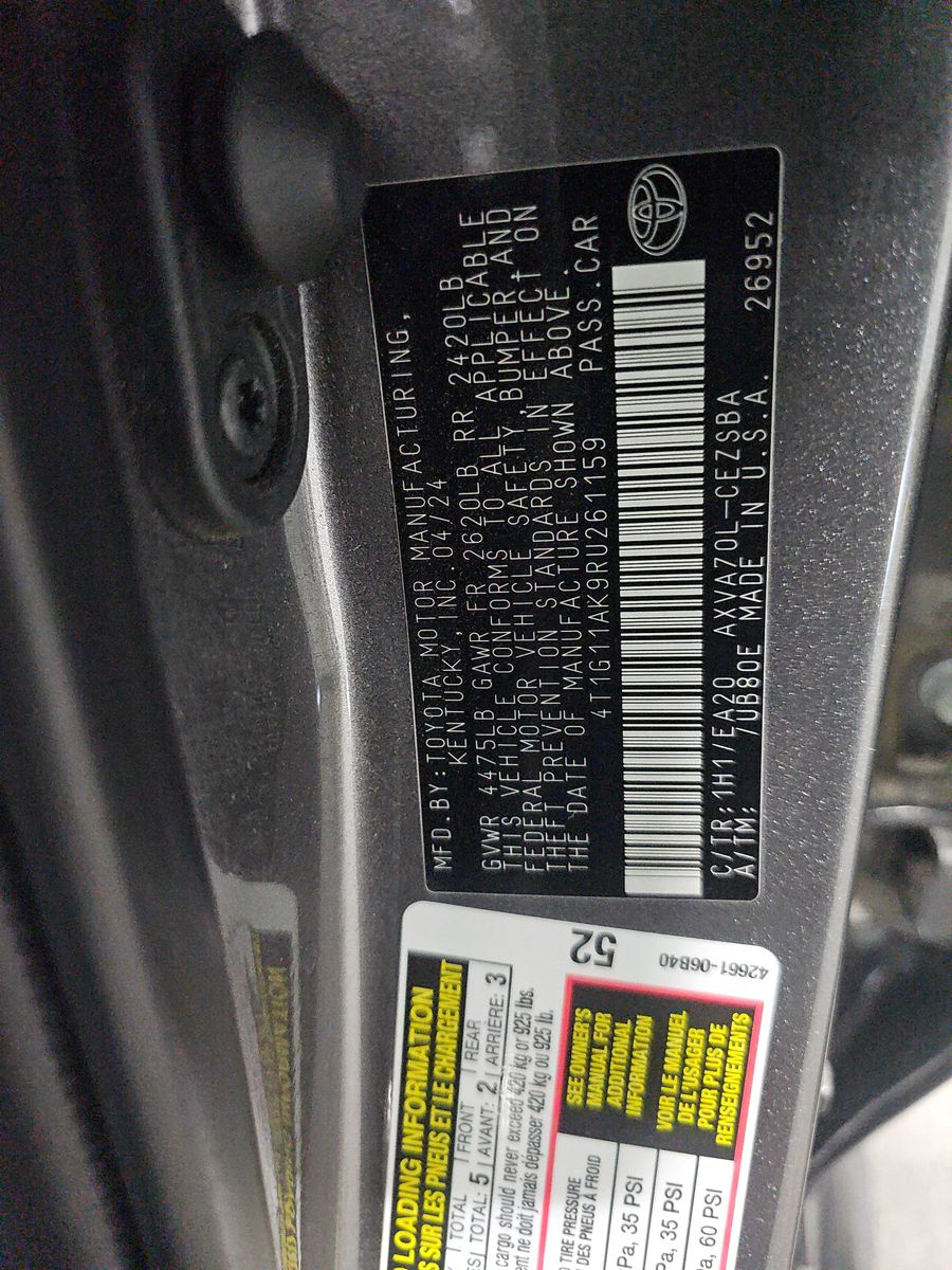 2024 Toyota Camry SE FWD