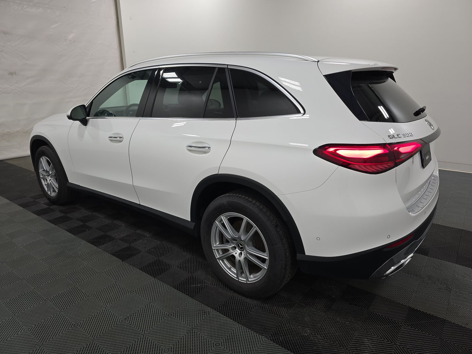 MERCEDES-BENZ GLC-CLASS - 7