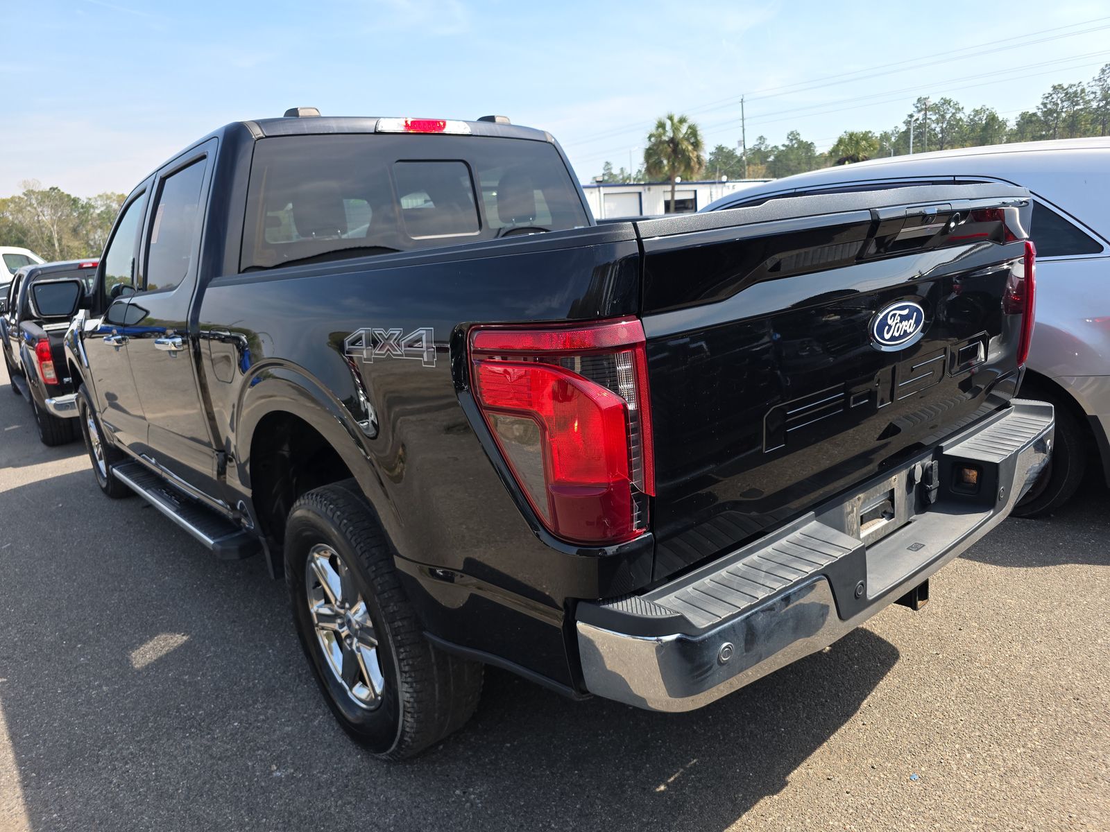 2024 Ford F-150 Hybrid XLT AWD