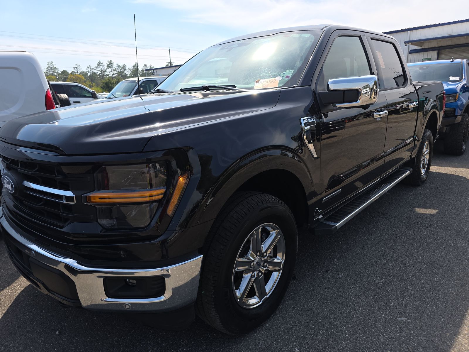 2024 Ford F-150 Hybrid XLT AWD
