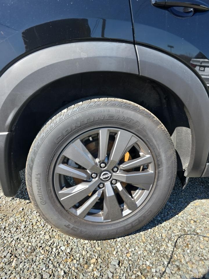 2022 Nissan Pathfinder SV AWD