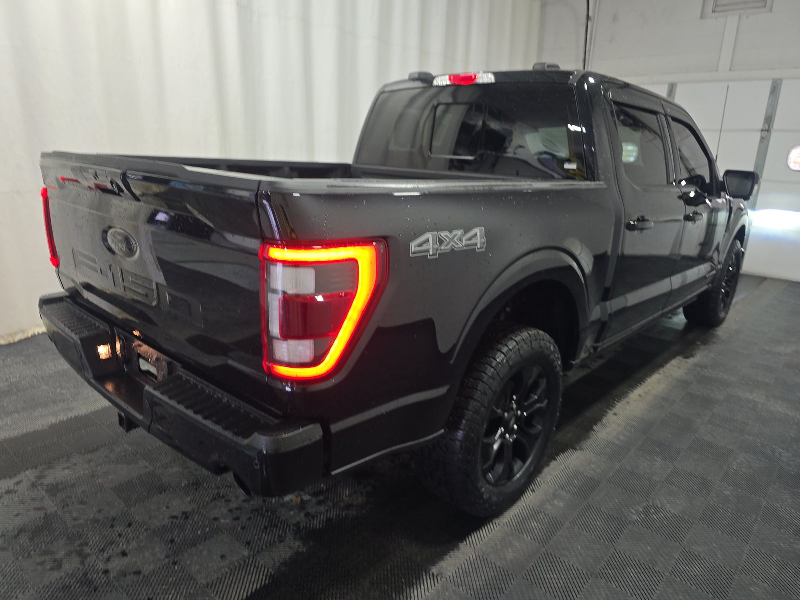 2023 Ford F-150 Hybrid Lariat AWD