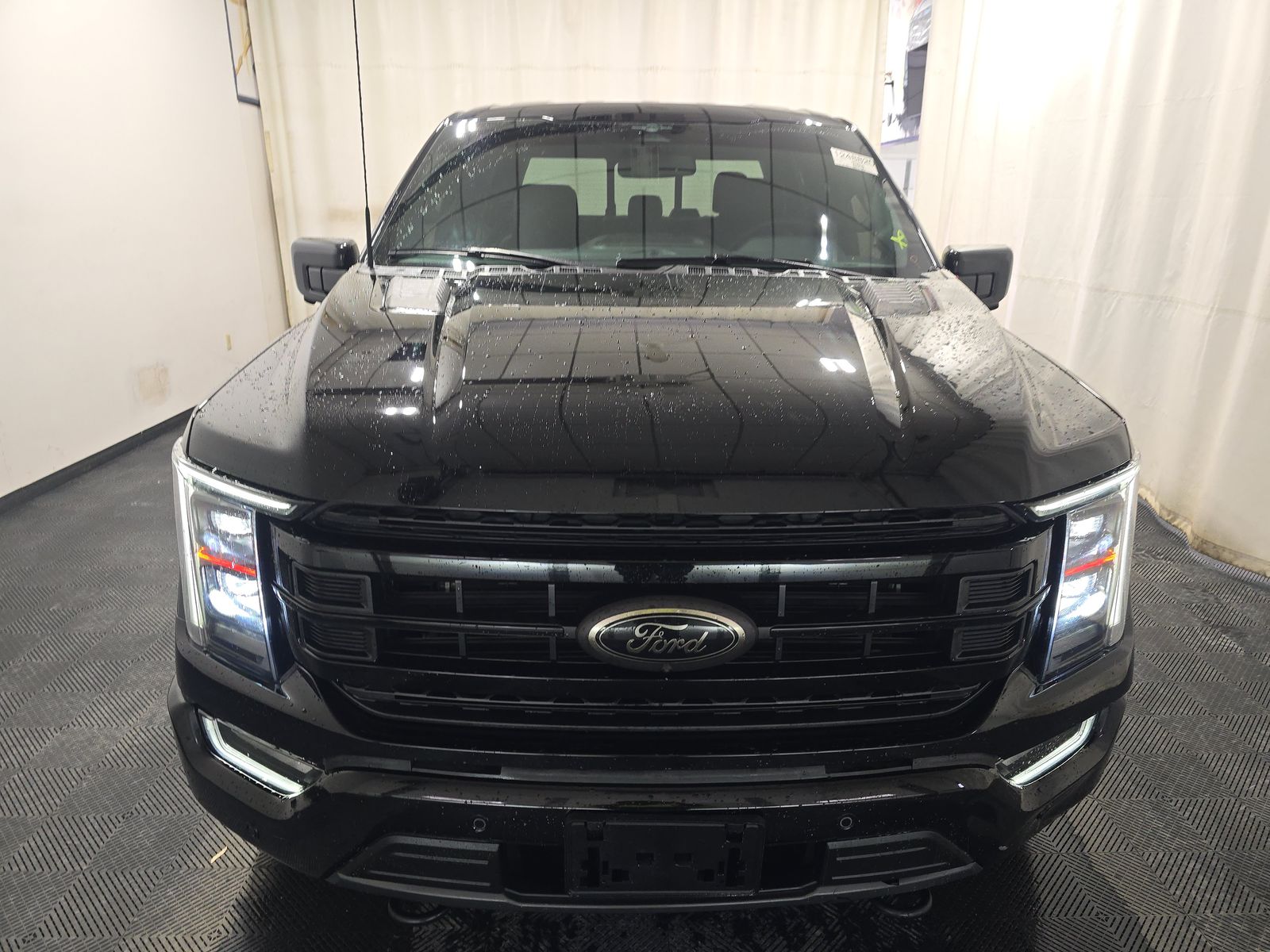 2023 Ford F-150 Hybrid Lariat AWD
