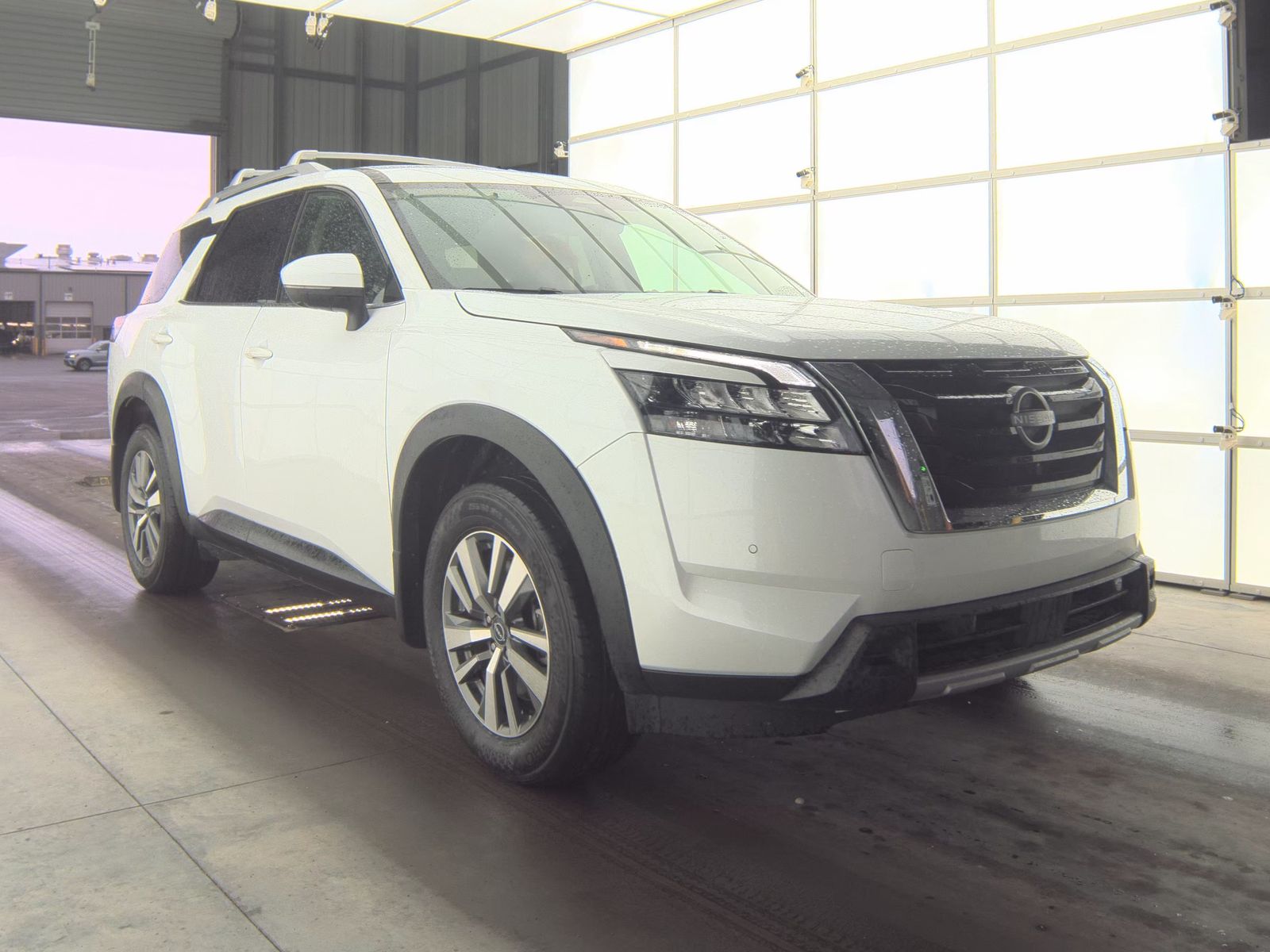 2025 Nissan Pathfinder SL FWD