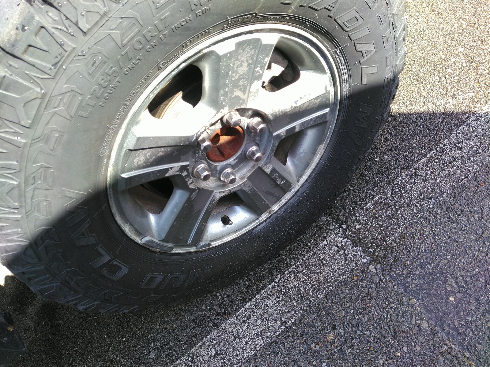 2023 Ford F-150 Lariat AWD