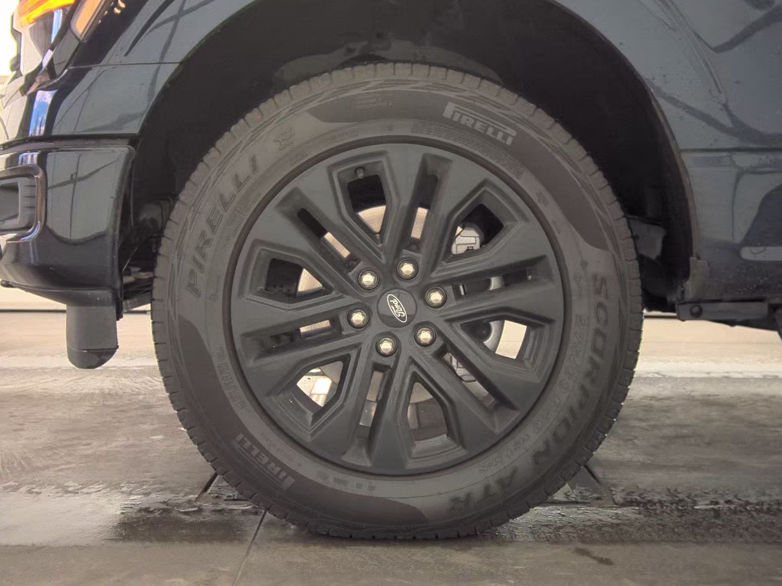 2025 Ford F-150 Hybrid XLT AWD