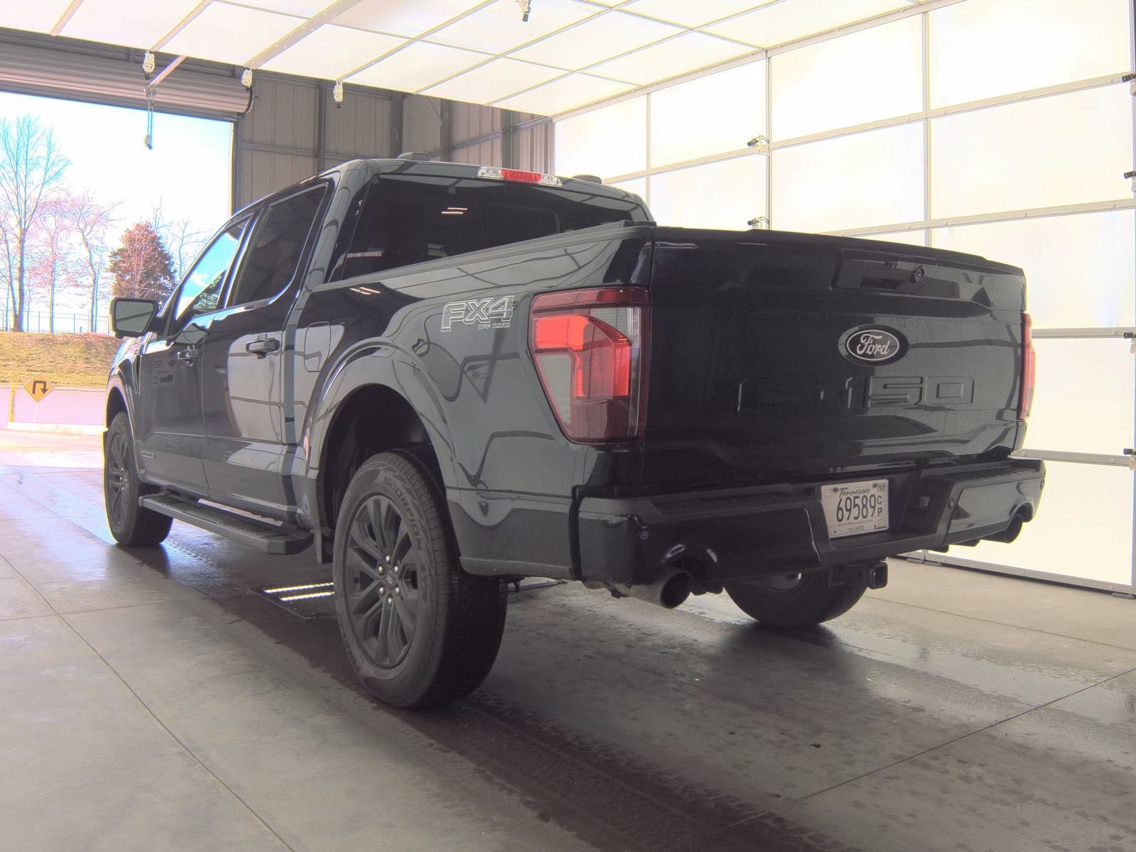 2025 Ford F-150 Hybrid XLT AWD