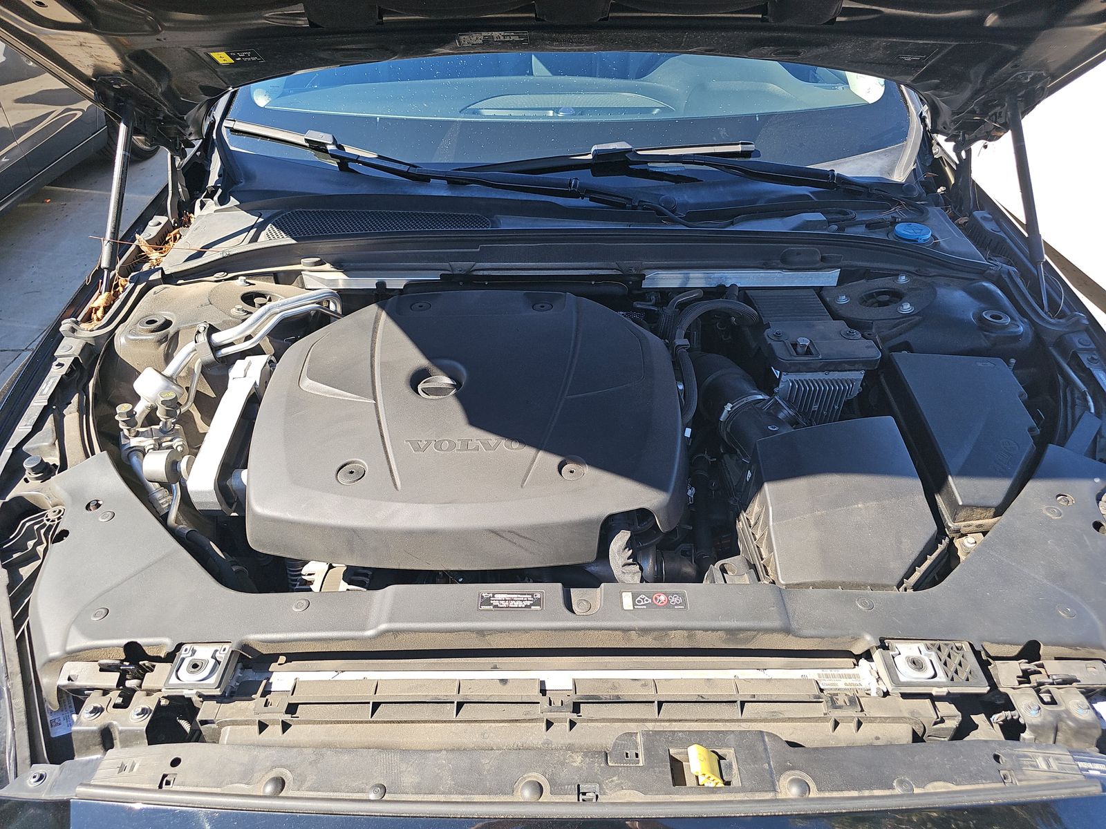 2020 Volvo S60 T5 Momentum FWD