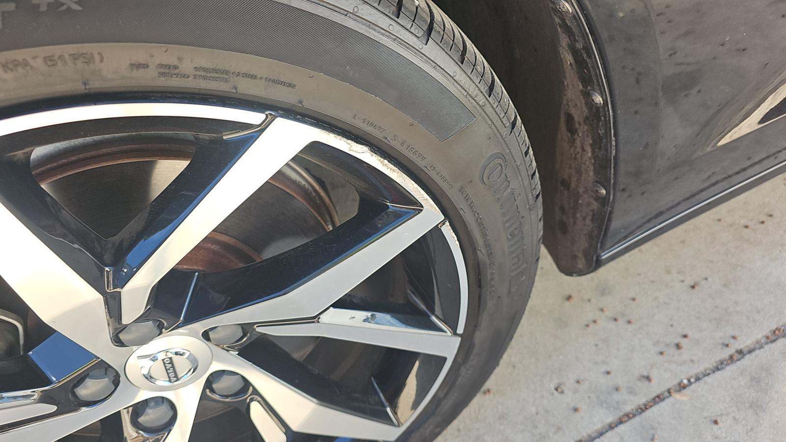 2020 Volvo S60 T5 Momentum FWD