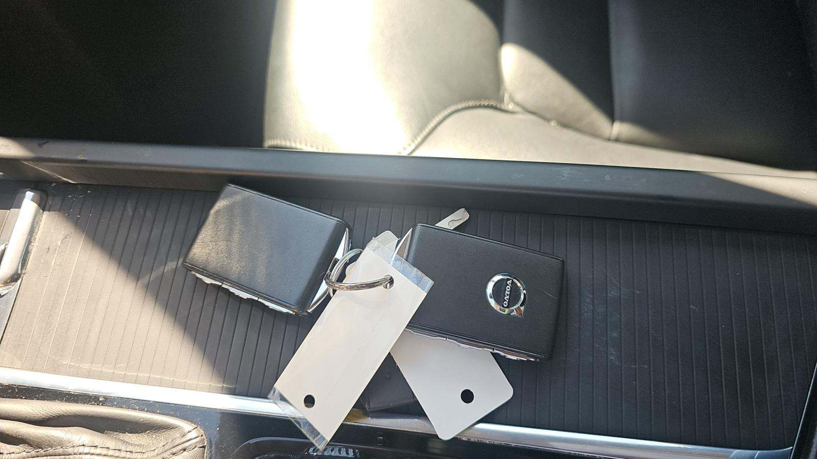 2020 Volvo S60 T5 Momentum FWD