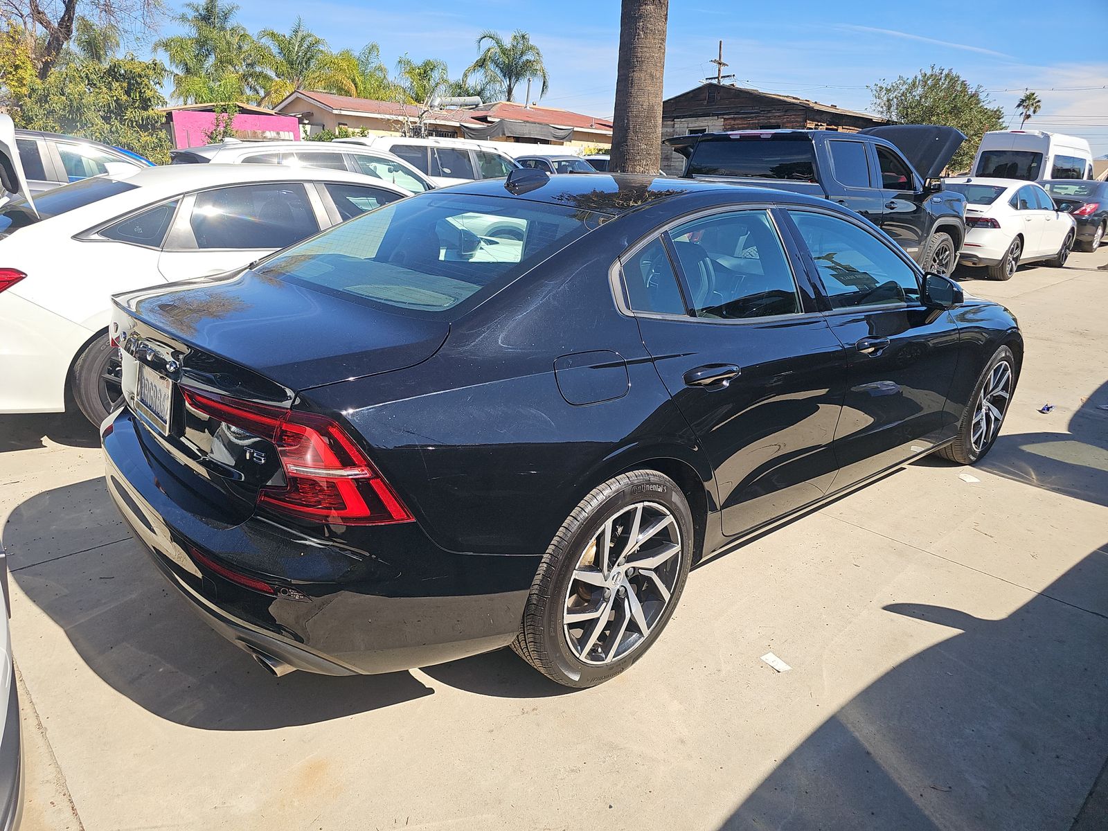 2020 Volvo S60 T5 Momentum FWD