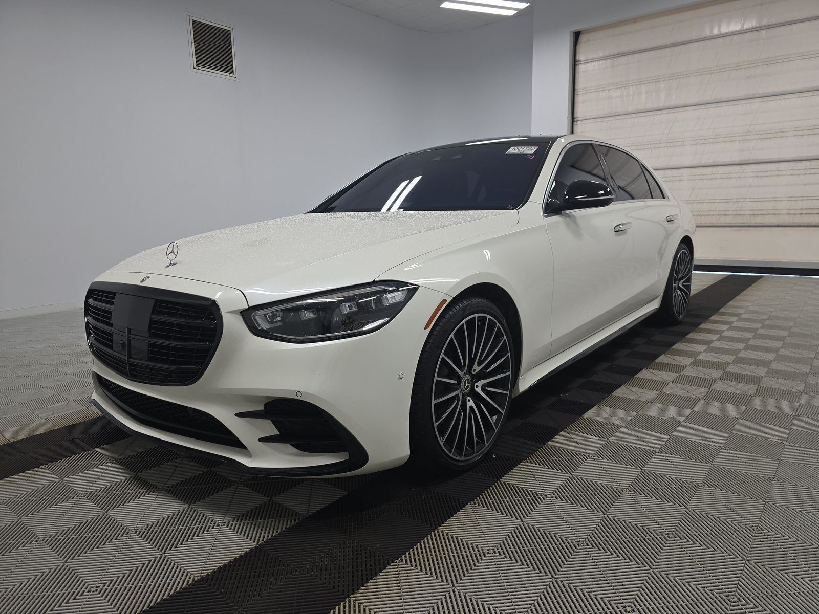 MERCEDES-BENZ S-CLASS - 1