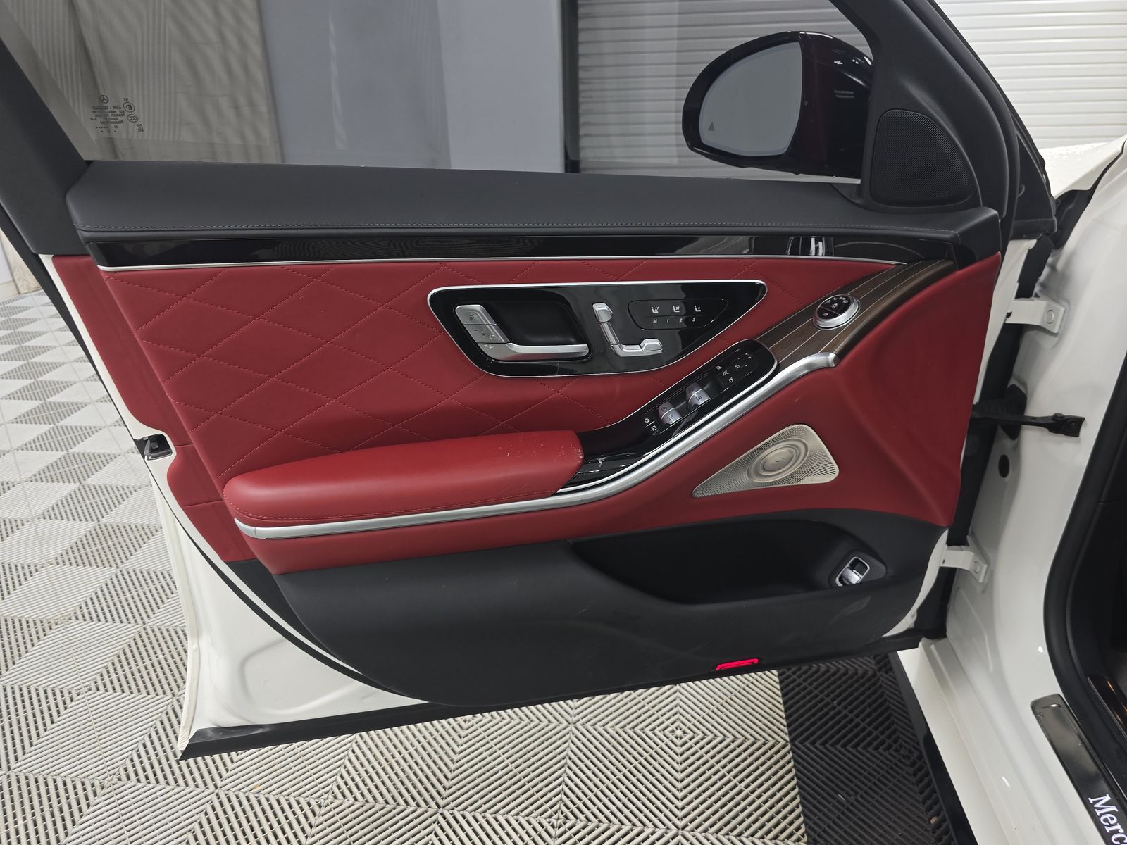 MERCEDES-BENZ S-CLASS - 10