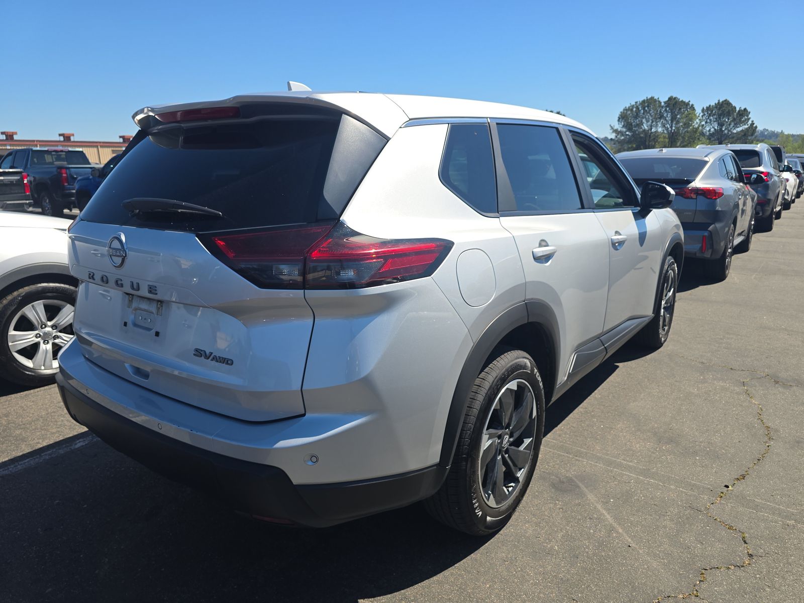 2024 Nissan Rogue SV AWD