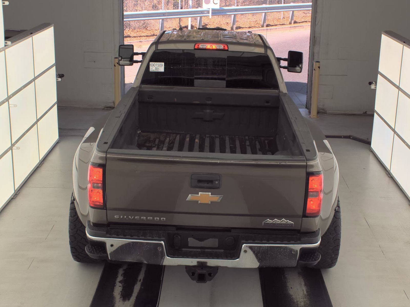 2015 Chevrolet Silverado 3500HD High Country AWD