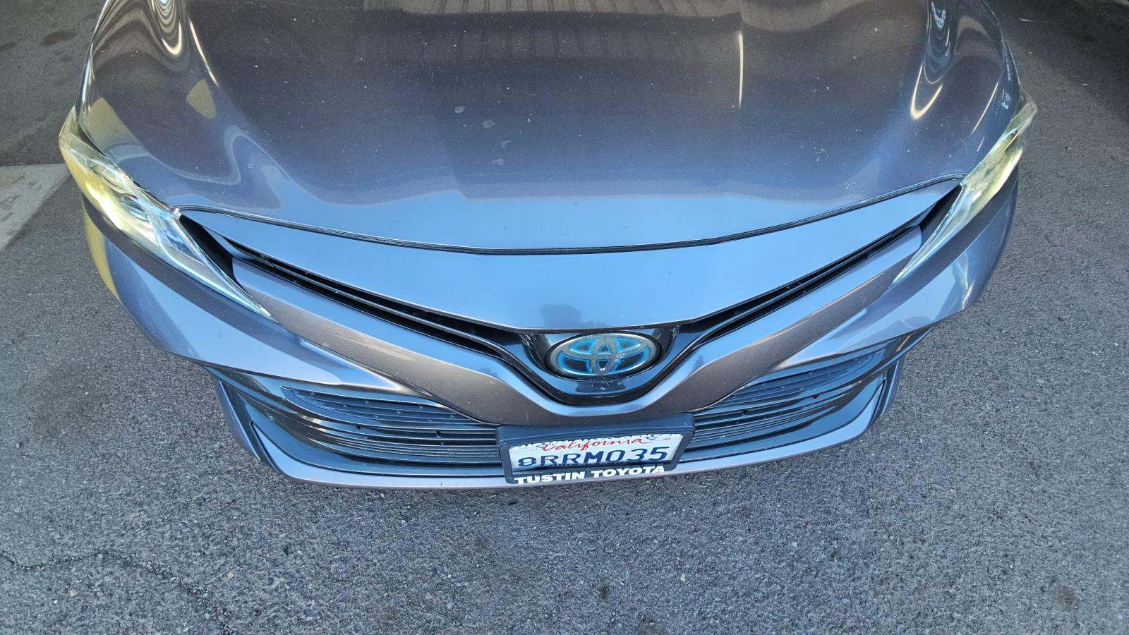 2020 Toyota Camry Hybrid LE FWD