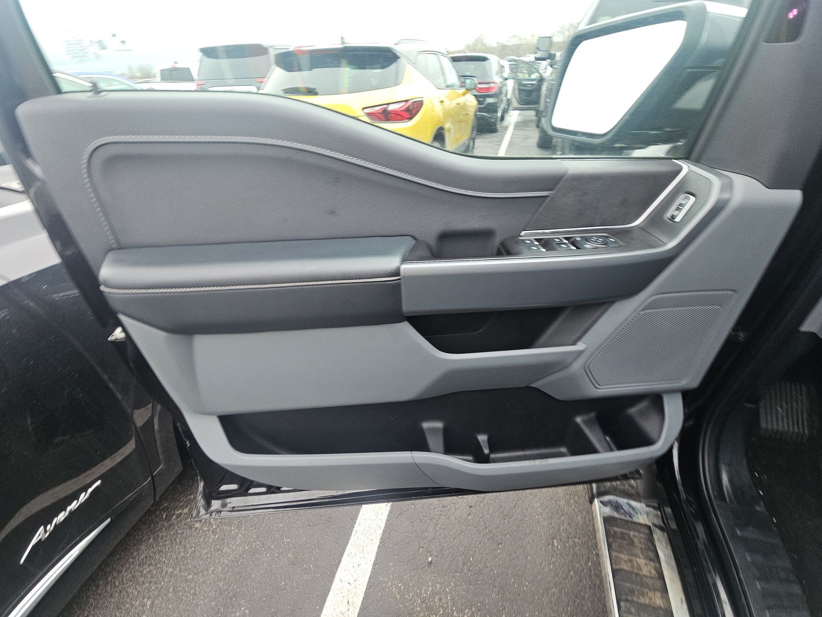 2024 Ford F-150 XLT AWD