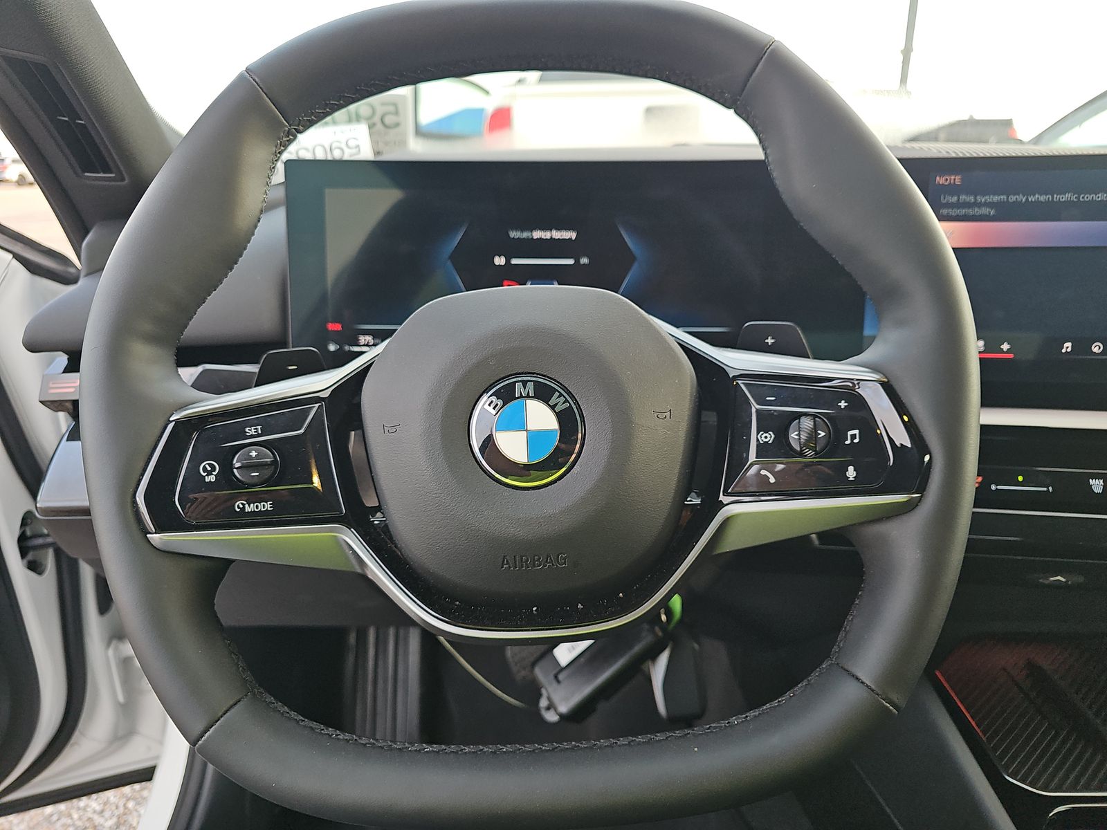 2025 BMW 5 Series 530i RWD