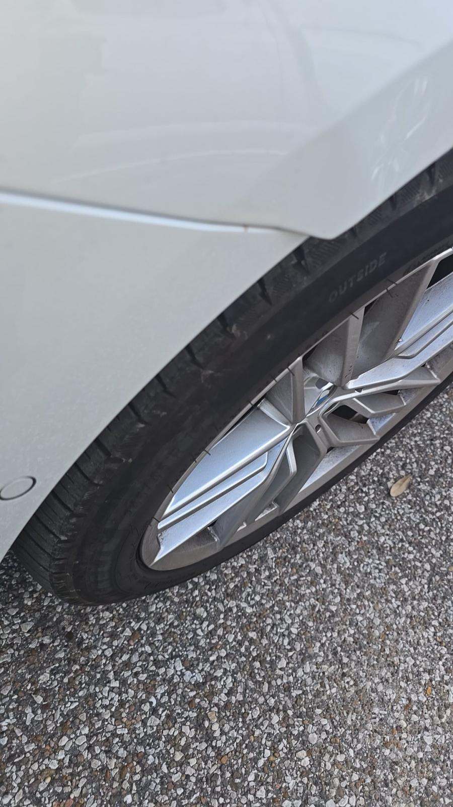 2025 BMW 5 Series 530i RWD