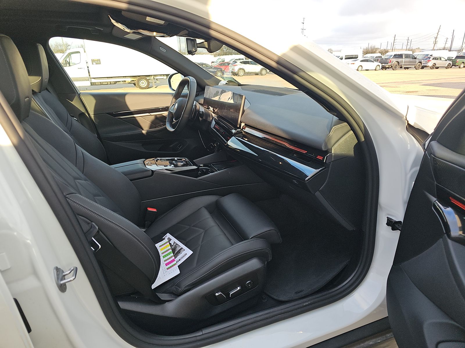 2025 BMW 5 Series 530i RWD