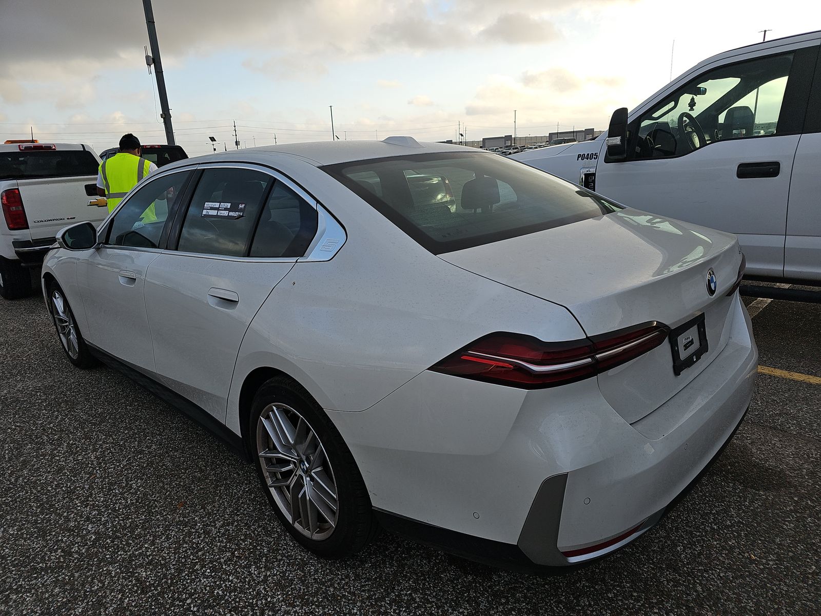 2025 BMW 5 Series 530i RWD