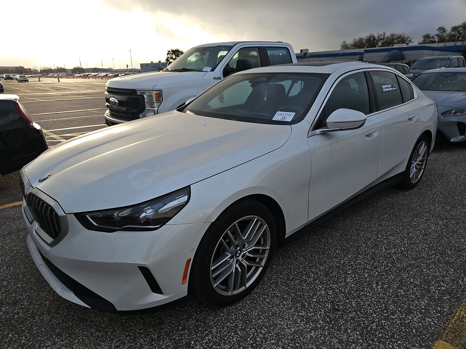 2025 BMW 5 Series 530i RWD