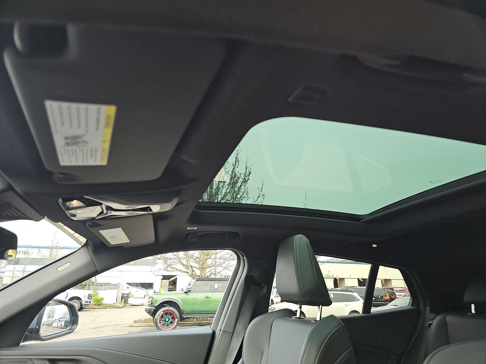 2025 BMW X2 xDrive28i AWD