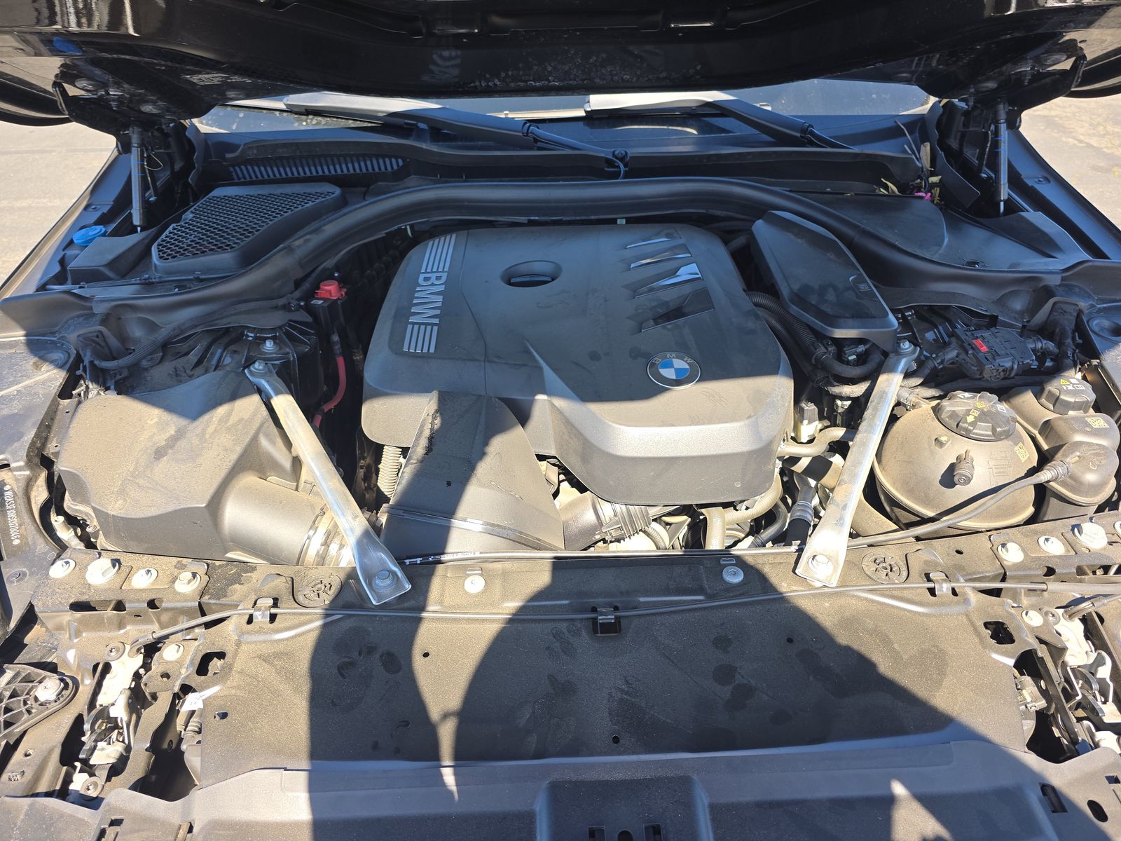 2025 BMW 5 Series 530i xDrive AWD