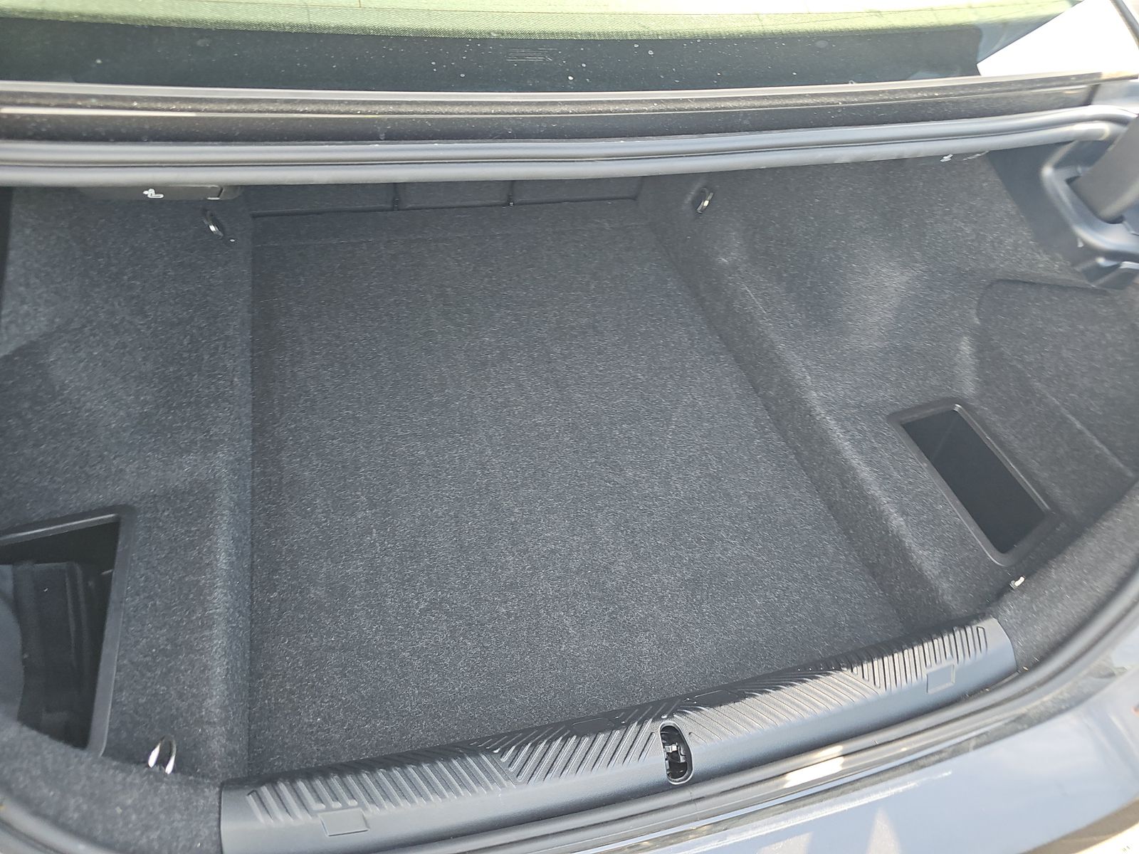 2025 BMW 5 Series 530i xDrive AWD