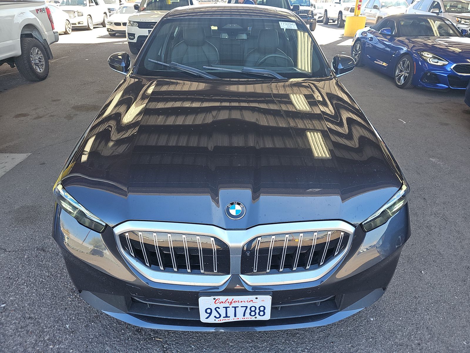 2025 BMW 5 Series 530i xDrive AWD