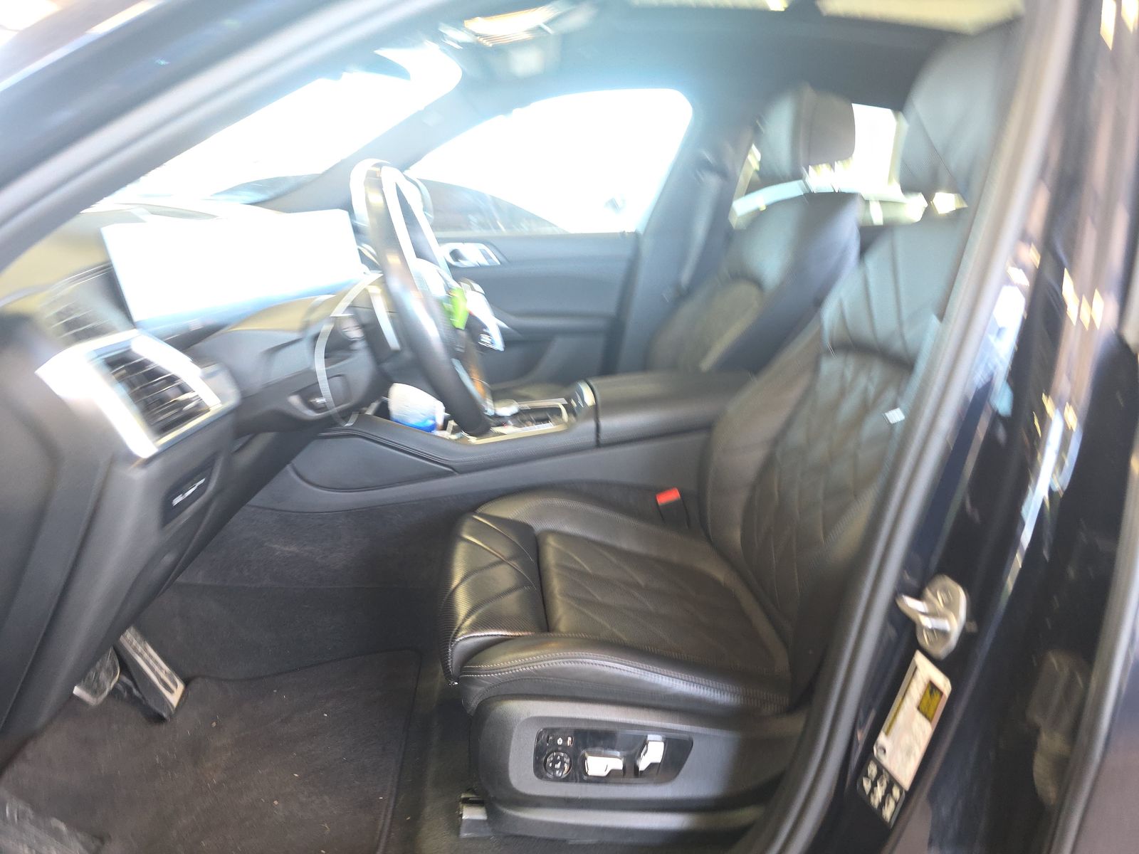 2025 BMW X6 xDrive40i AWD