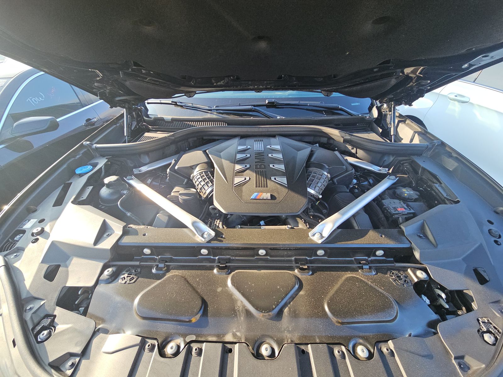 2026 BMW X5 M60i xDrive AWD