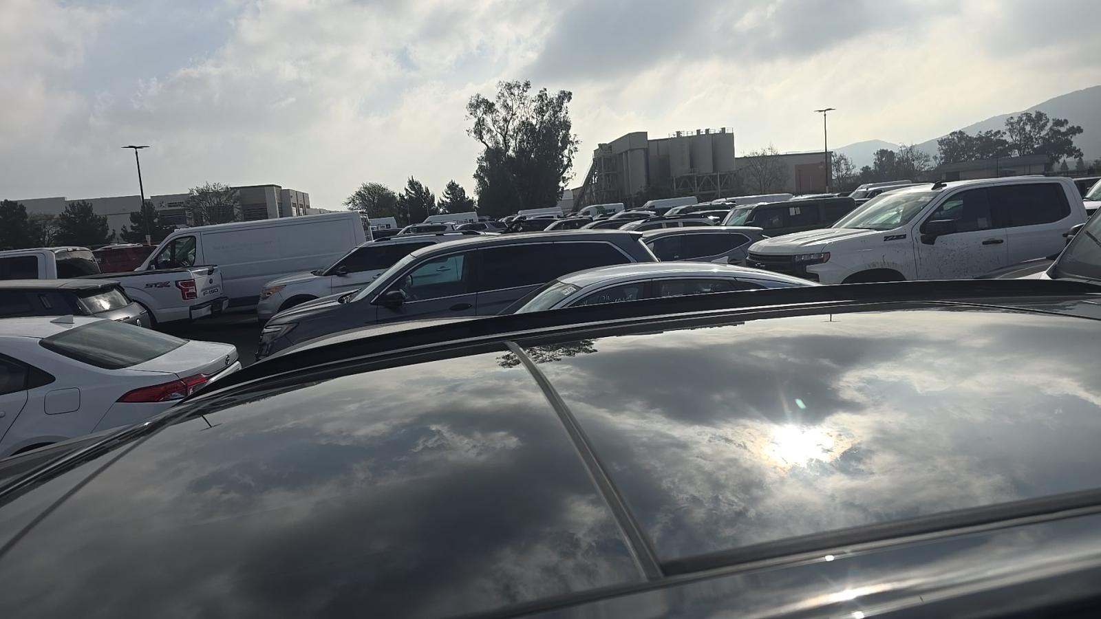 2026 BMW X5 M60i xDrive AWD