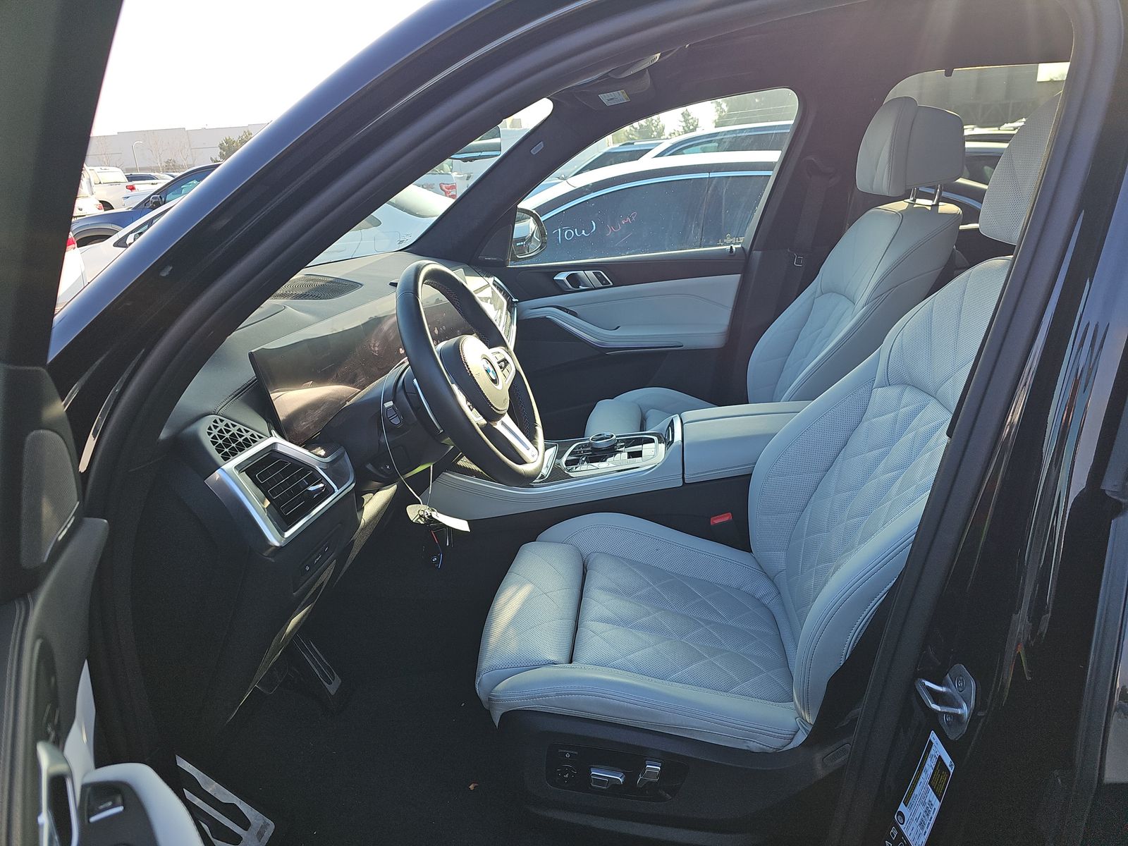 2026 BMW X5 M60i xDrive AWD