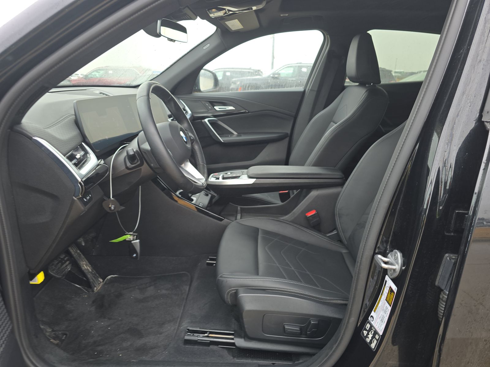 2025 BMW X2 xDrive28i AWD