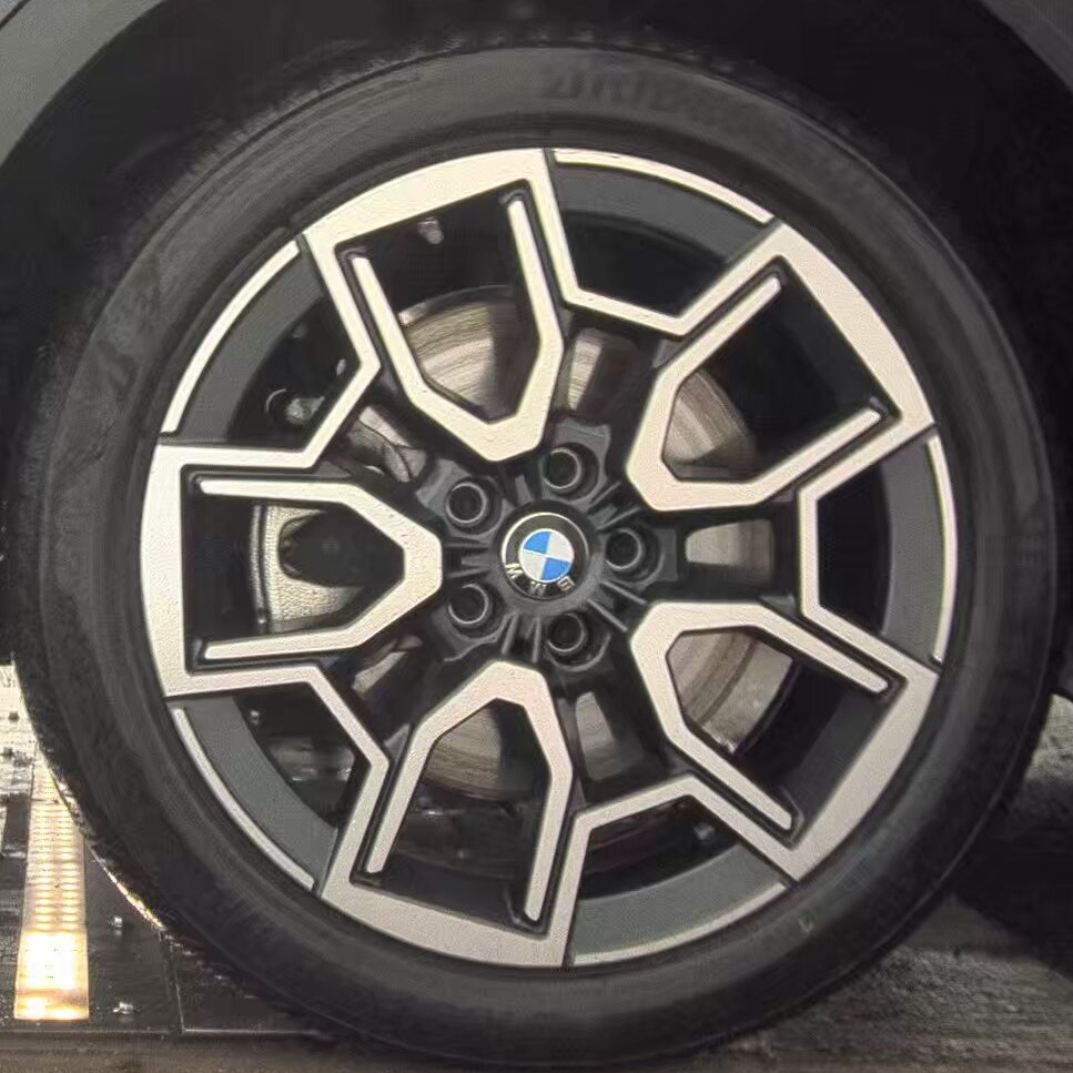 2025 BMW X2 xDrive28i AWD