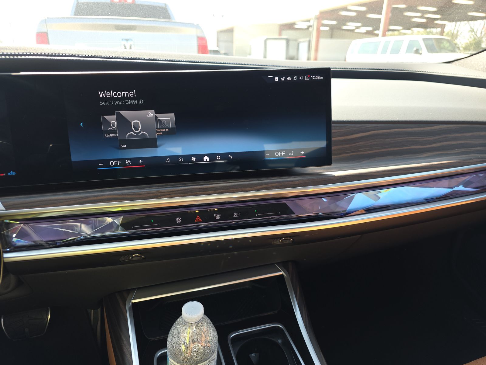 2025 BMW 7 Series 740i xDrive AWD