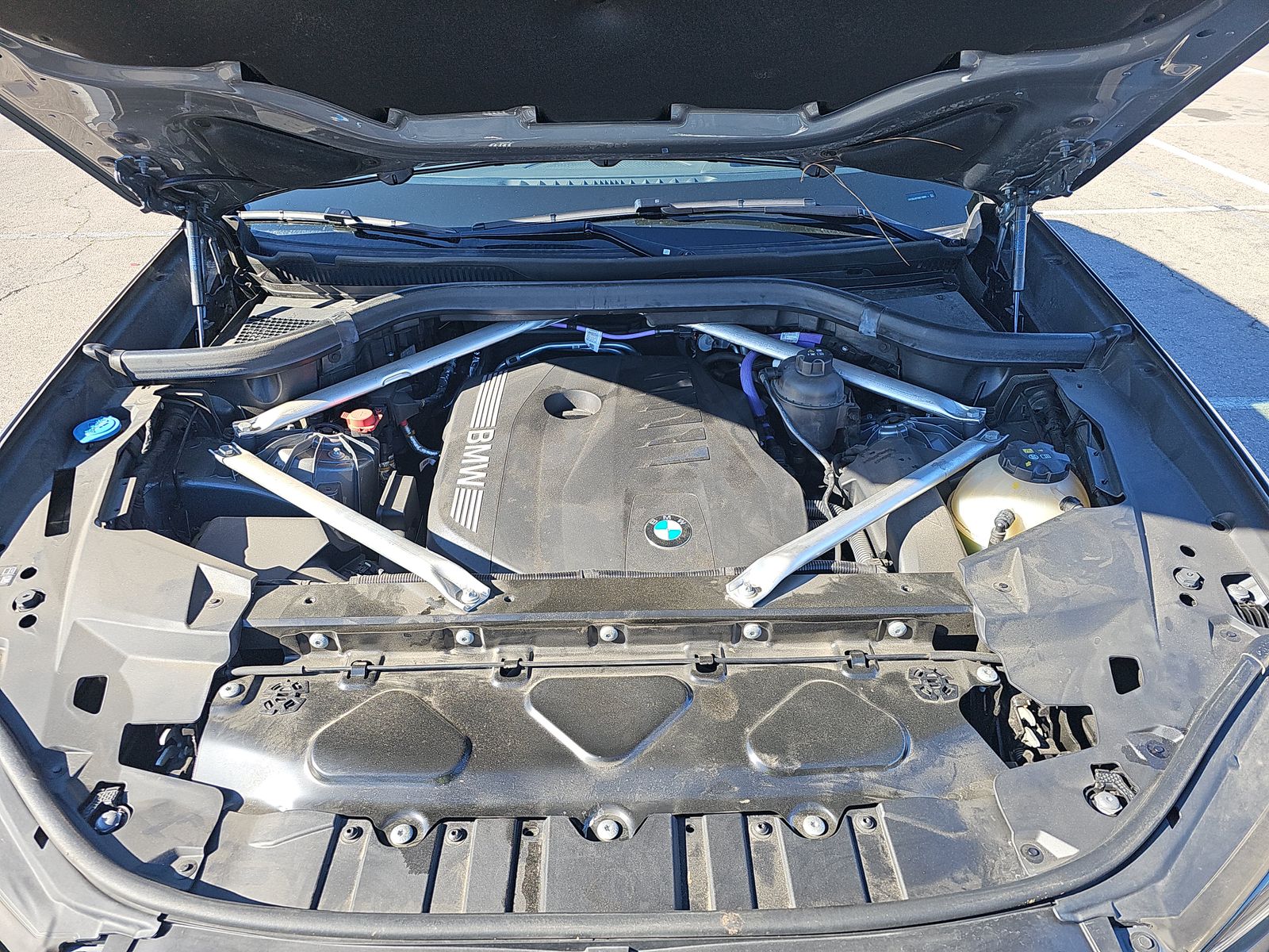 2025 BMW X5 xDrive40i AWD