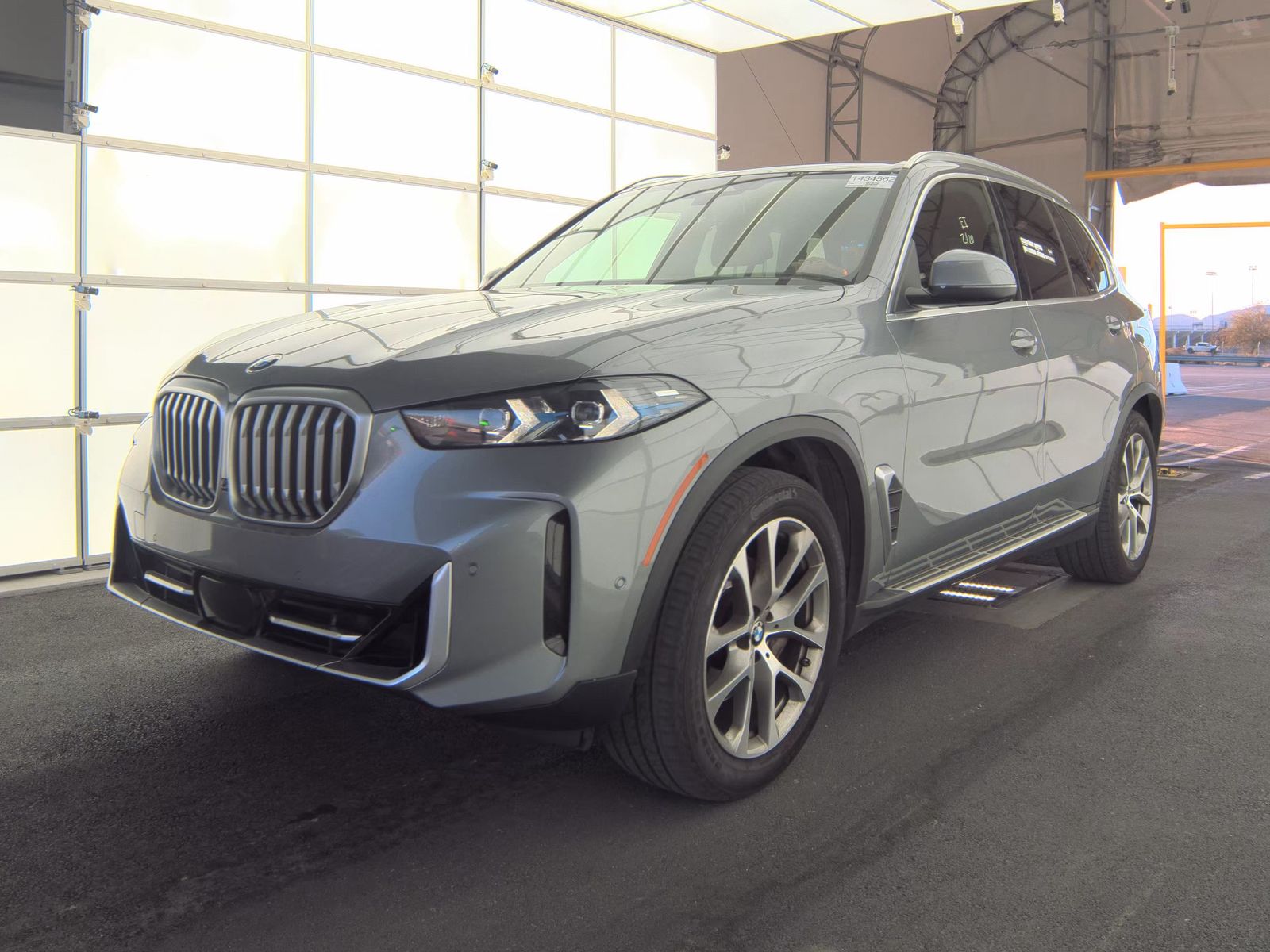 2025 BMW X5 xDrive40i AWD