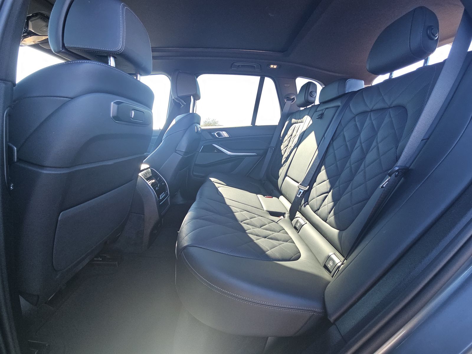 2025 BMW X5 xDrive40i AWD