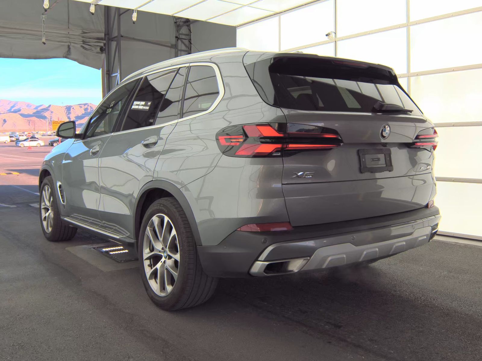 2025 BMW X5 xDrive40i AWD