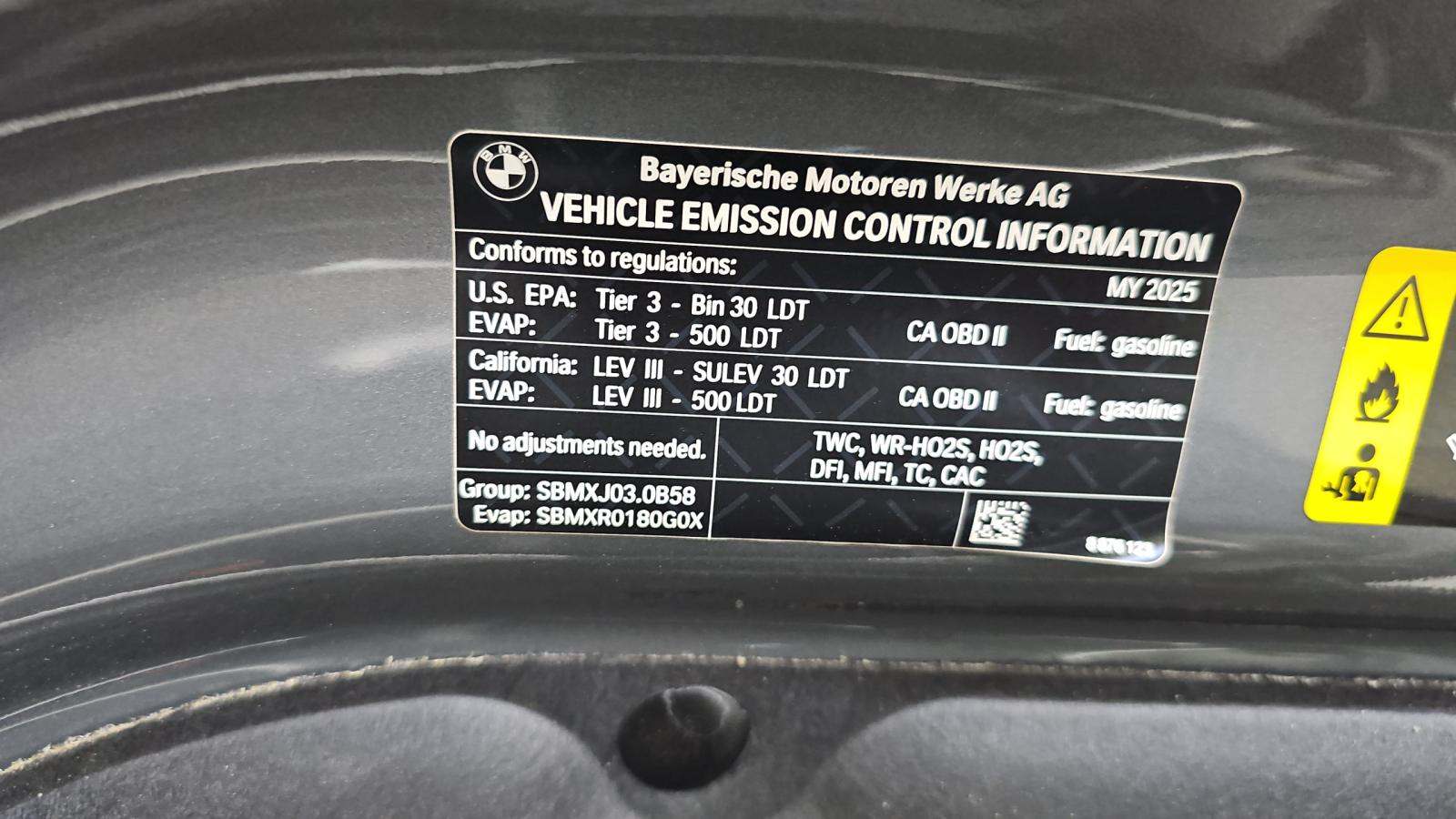 2025 BMW X5 xDrive40i AWD