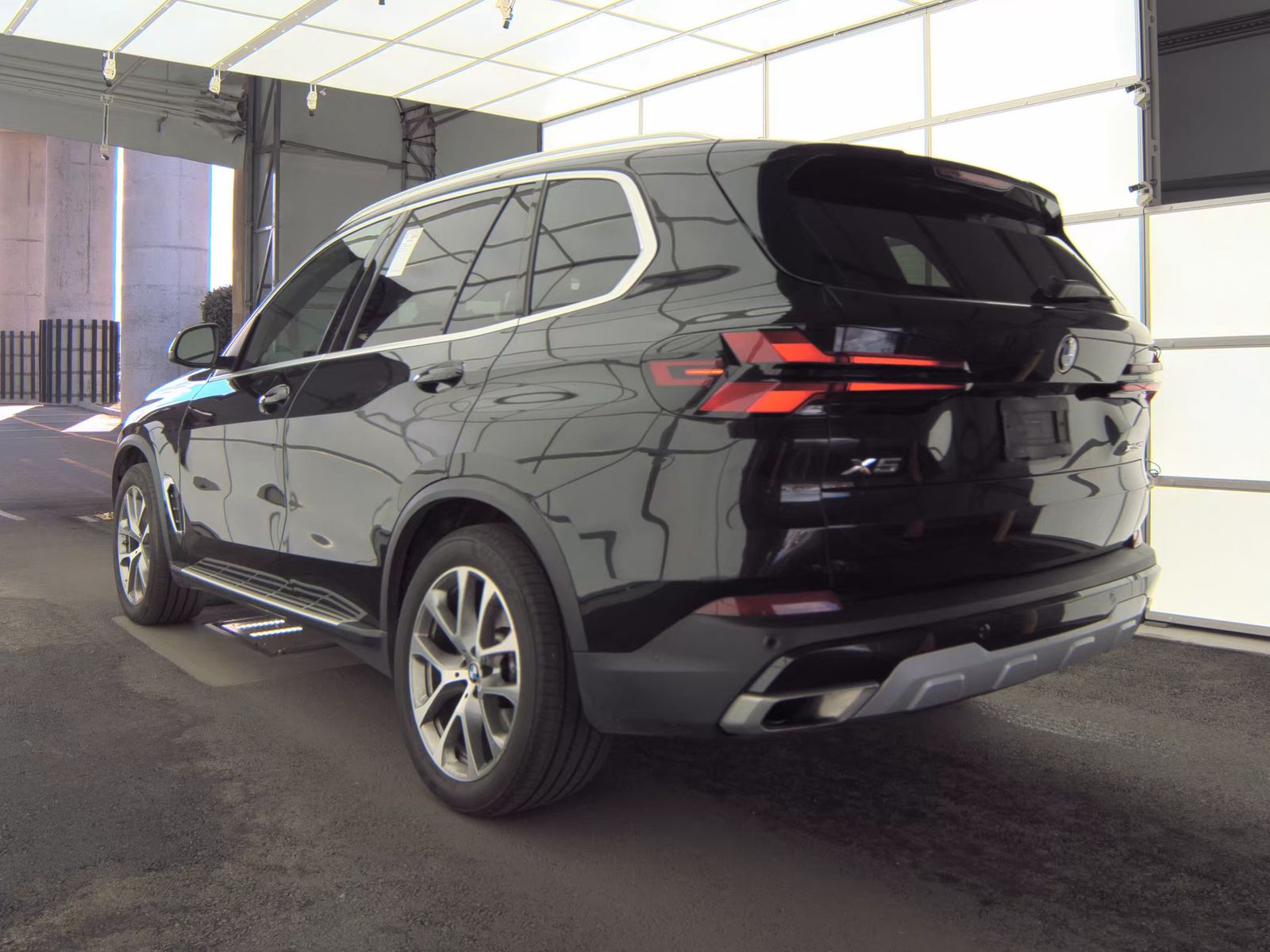 2025 BMW X5 xDrive40i AWD